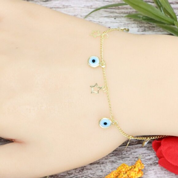 "Trendy Bracelet for Girls & Women – Cute, Adjustable & Gift-Ready | MLCRC1050 - Picture 7 of 10